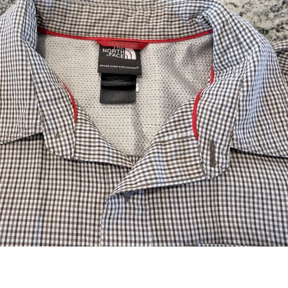 The North Face Mens Brown Gingham Short Sleeve Button Up Shirt Size M‎ Hiking